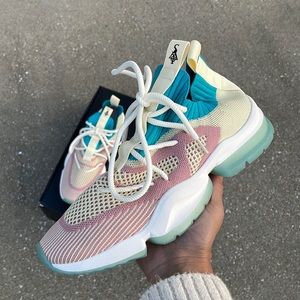 Somewhere In American Shoes SIA collective